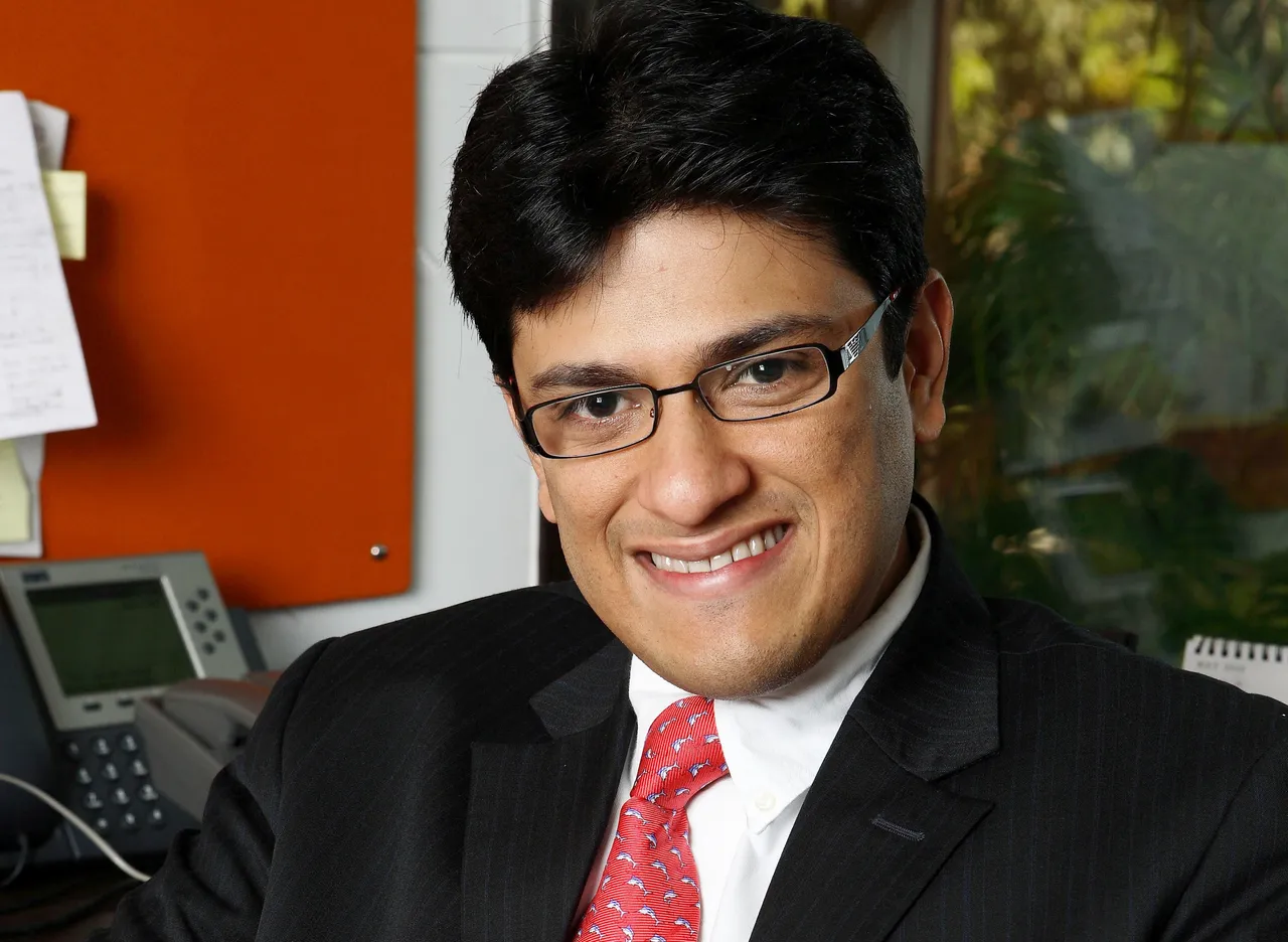 Praveen Kutty, DCB