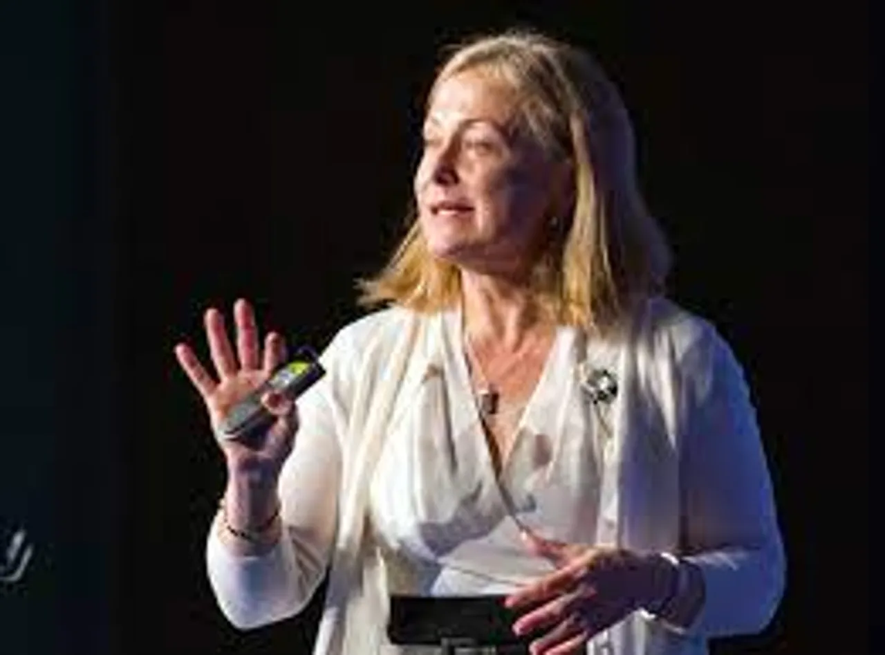  Debra Logan, Gartner