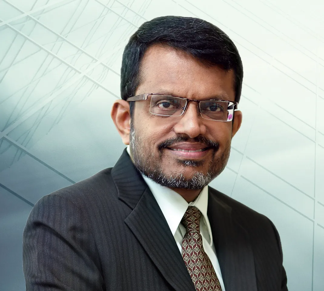 ravi menon, singapore