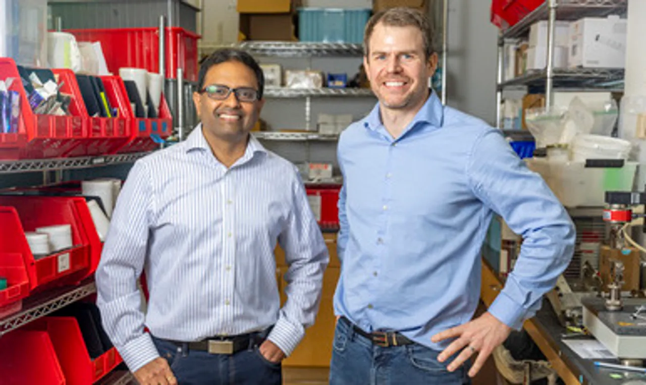 Kripa Varanasi and David Smith of Liquiglide in Cambridge, MA on March 28, 2023. Photo by Adam Glanzman