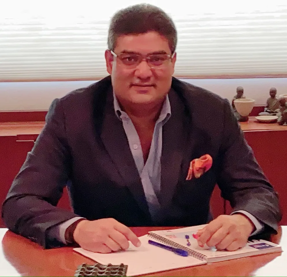 Ambrish Jaipuria, COsmo
