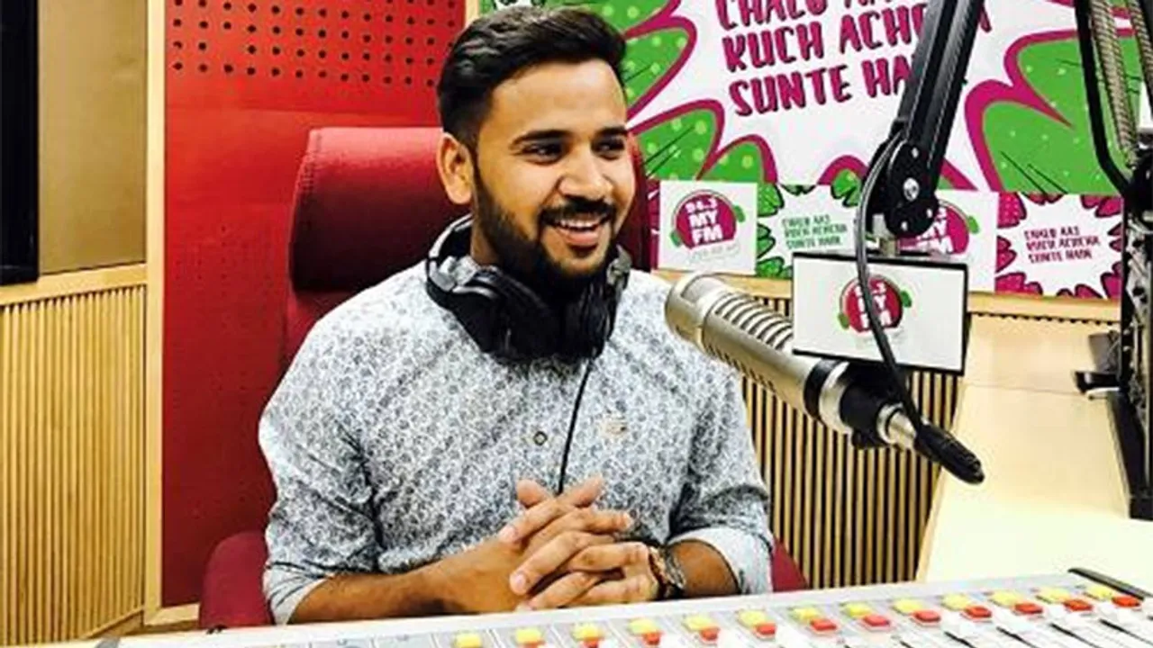 RJ Kartik