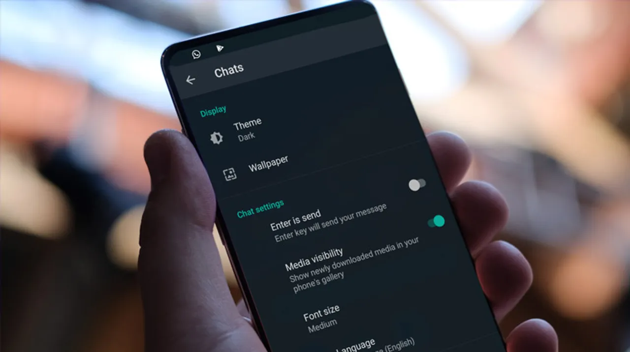 WhatsApp dark mode