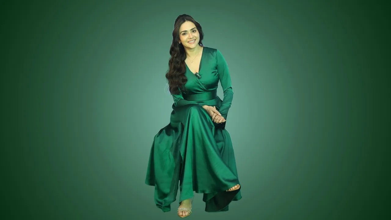 Amruta Khanvilkar medimix