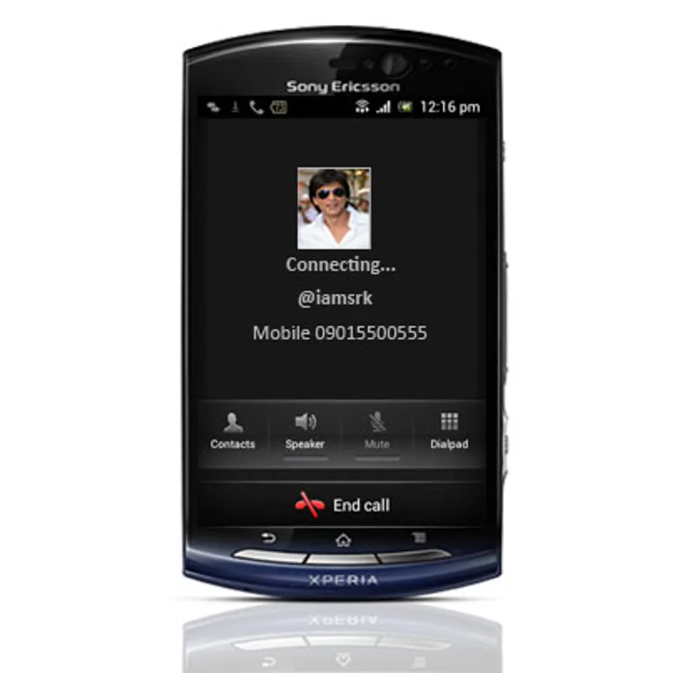Follow SRK On Twitter Via A Phone Call