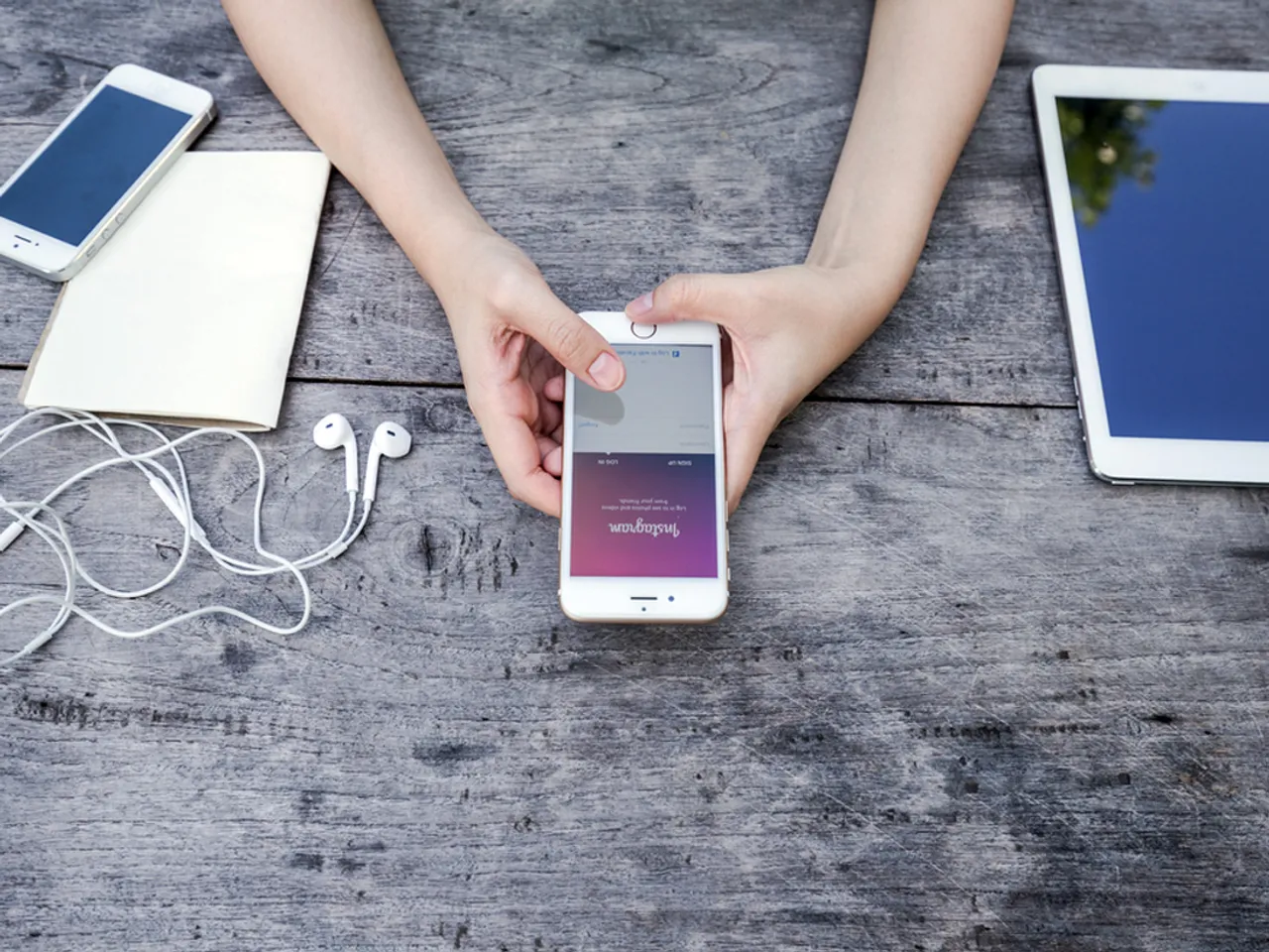 Instagram disables direct linking to Snapchat and Telegram