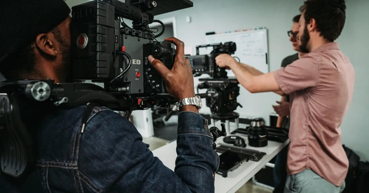 video roles social media advertising