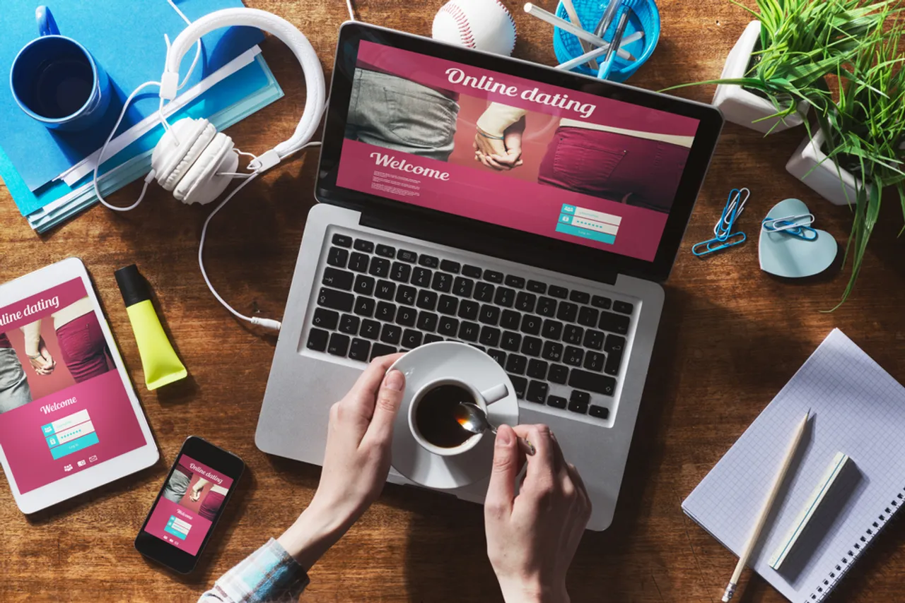 Social Samosa Platform Feature - HINGE