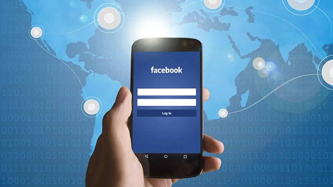 Facebook stories links