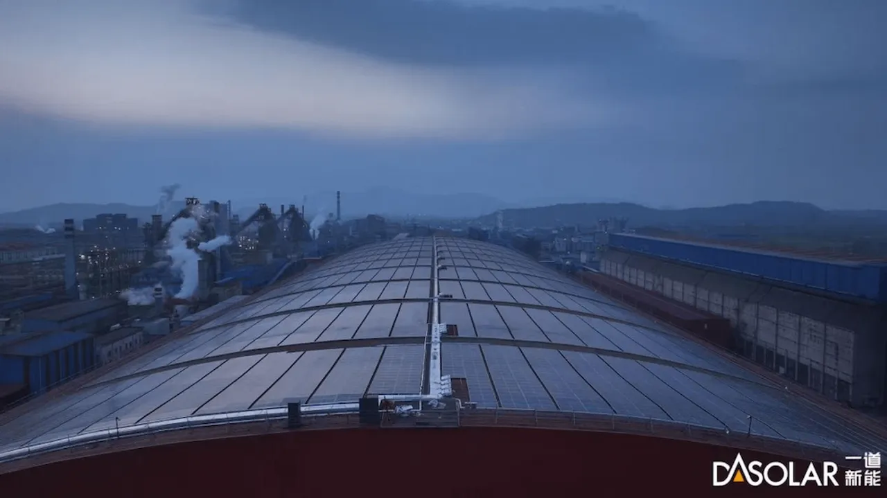 DAS Solar’s frameless modules lower costs and improve adaptability, enabling solar on rooftops, carports, and expressway projects. 