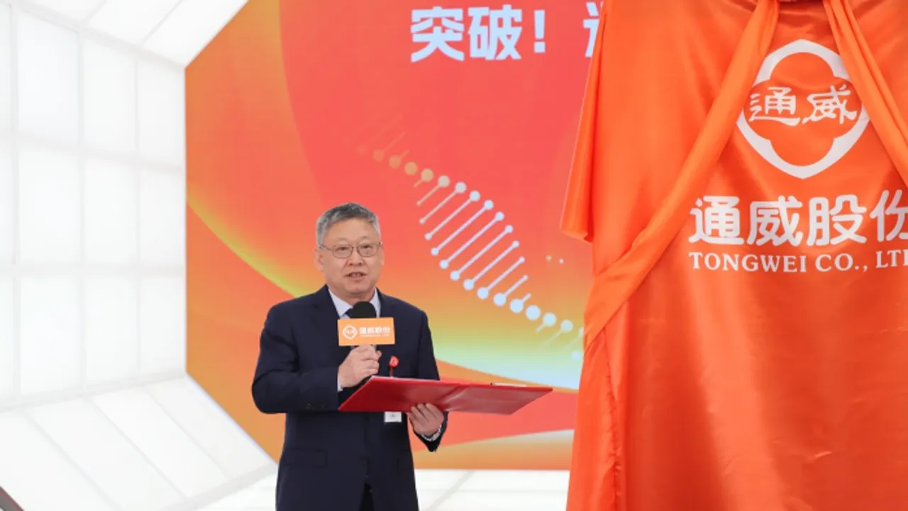 Cell-side upgrades and proprietary 908 interconnection on the module side have enabled Tongwei’s THC-G12 HJT module to achieve 25.46% efficiency. 