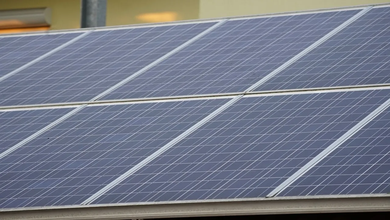 Multiple TCL Solar modules, including G11RA-72P BC, have secured KS certification for the South Korean market since early 2025. 