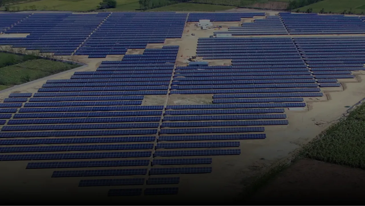 CO₂ emissions equivalent to 41,000 tons have been estimated for annual reduction from the Gujarat solar initiative. 