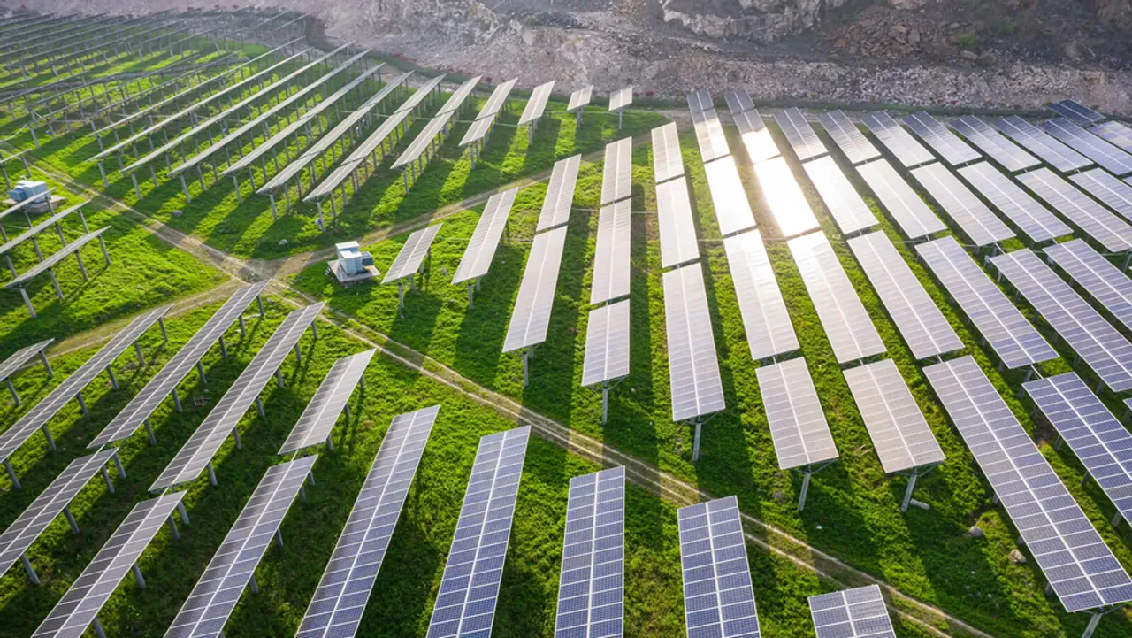 ALTÉRRA’s debut investment through its Acceleration Fund targets India’s 500 GW clean power goal. 