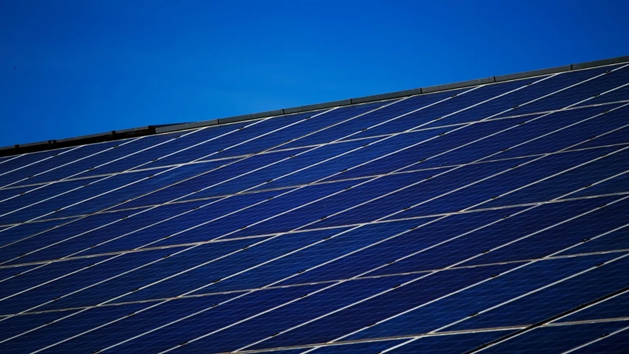 The Midpoint and Gaia solar projects have a combined capacity of 310 MW DC and will connect to the ERCOT grid in late 2025. 