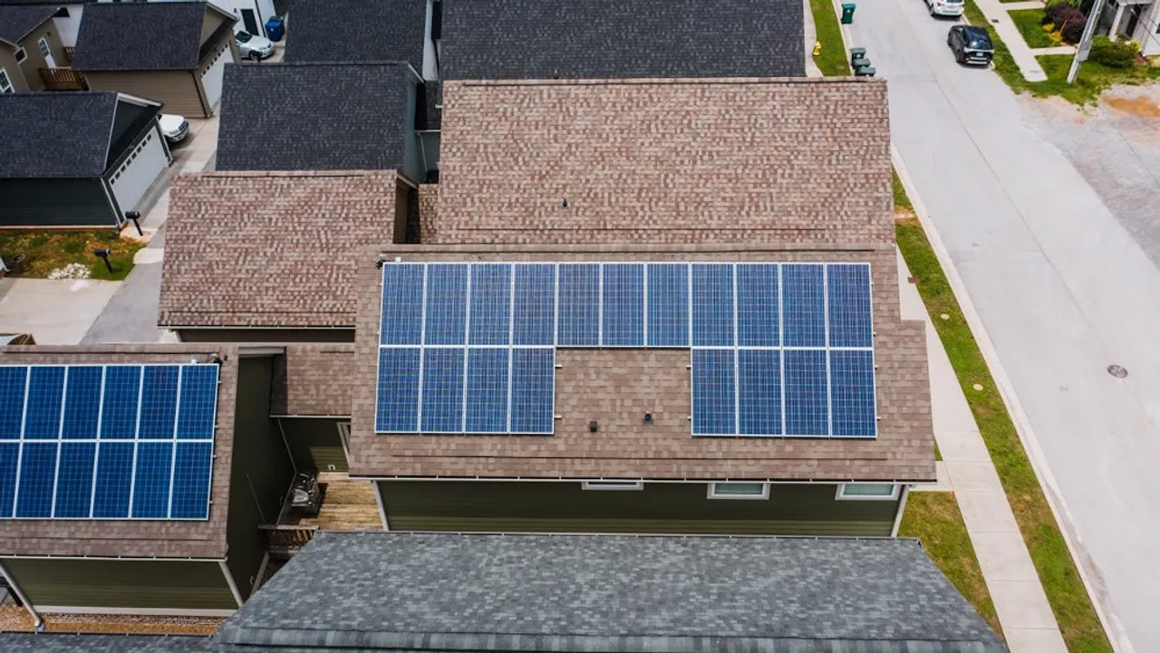CREAM has enabled homeowners to lease rooftops to third-party renewable energy developers. 