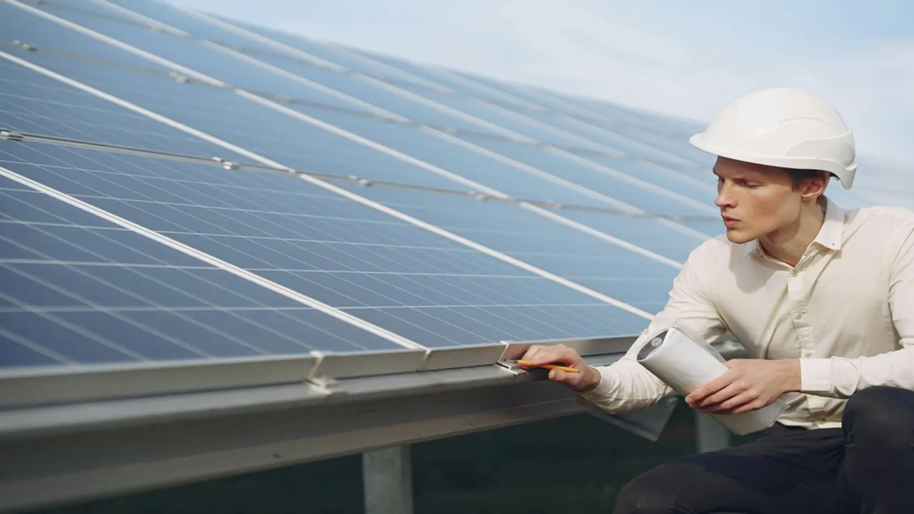 Reliance Power initiated EPC bidding and financing talks for Bhutan’s INR 2,000 crore solar project under the Build-Own-Operate (BOO) model.