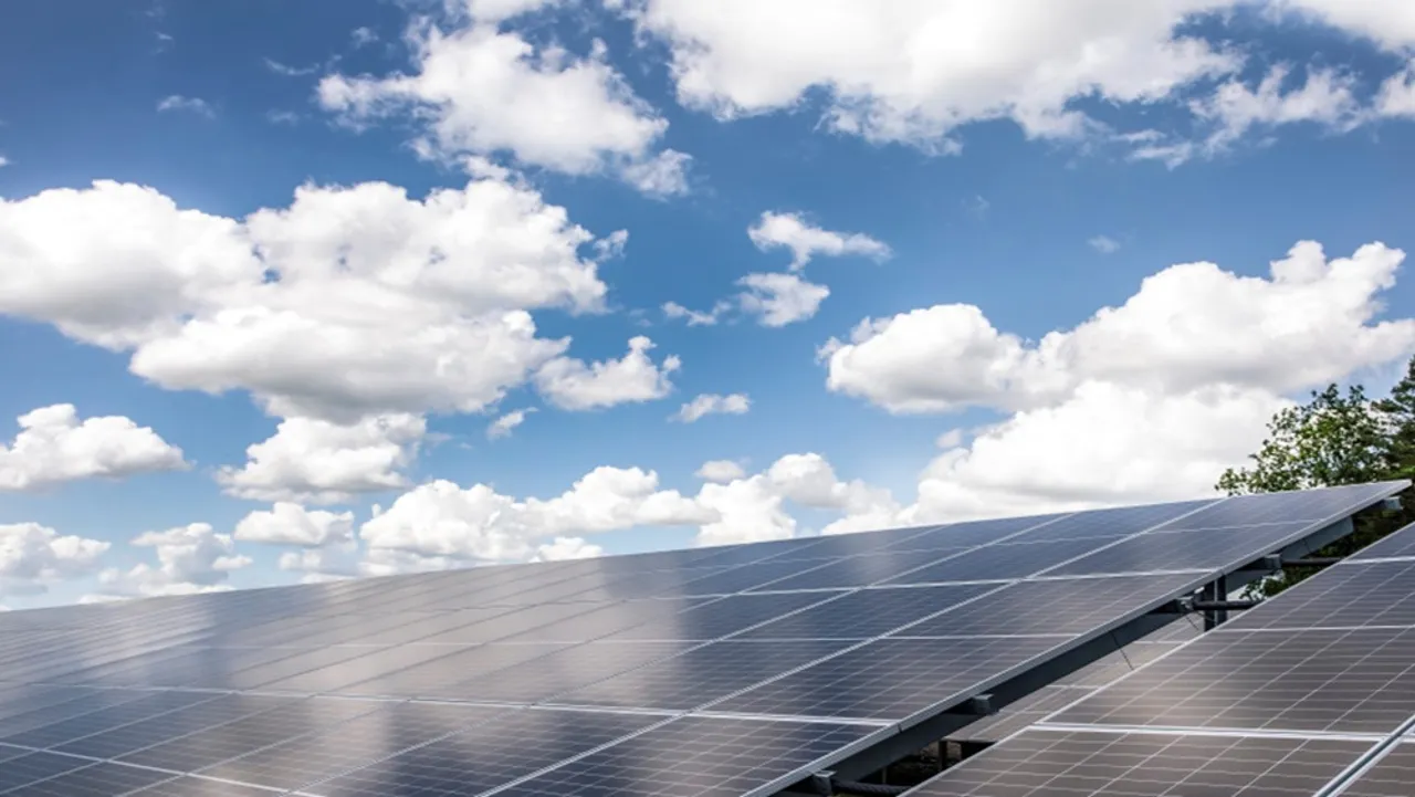 Alight has committed to own and operate the 15 MW solar park in Uppsala County.    