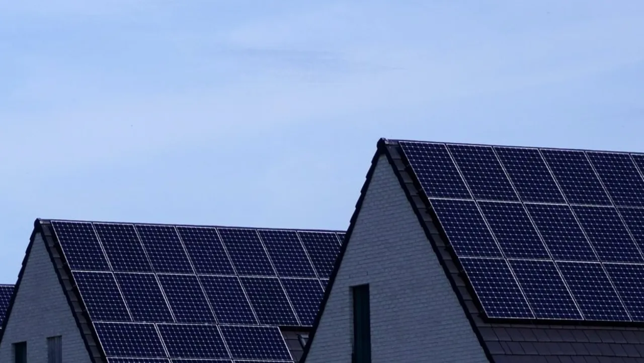 Skylight’s partner-first model addresses systemic financing flaws, restoring trust and enabling consistent residential solar growth. 