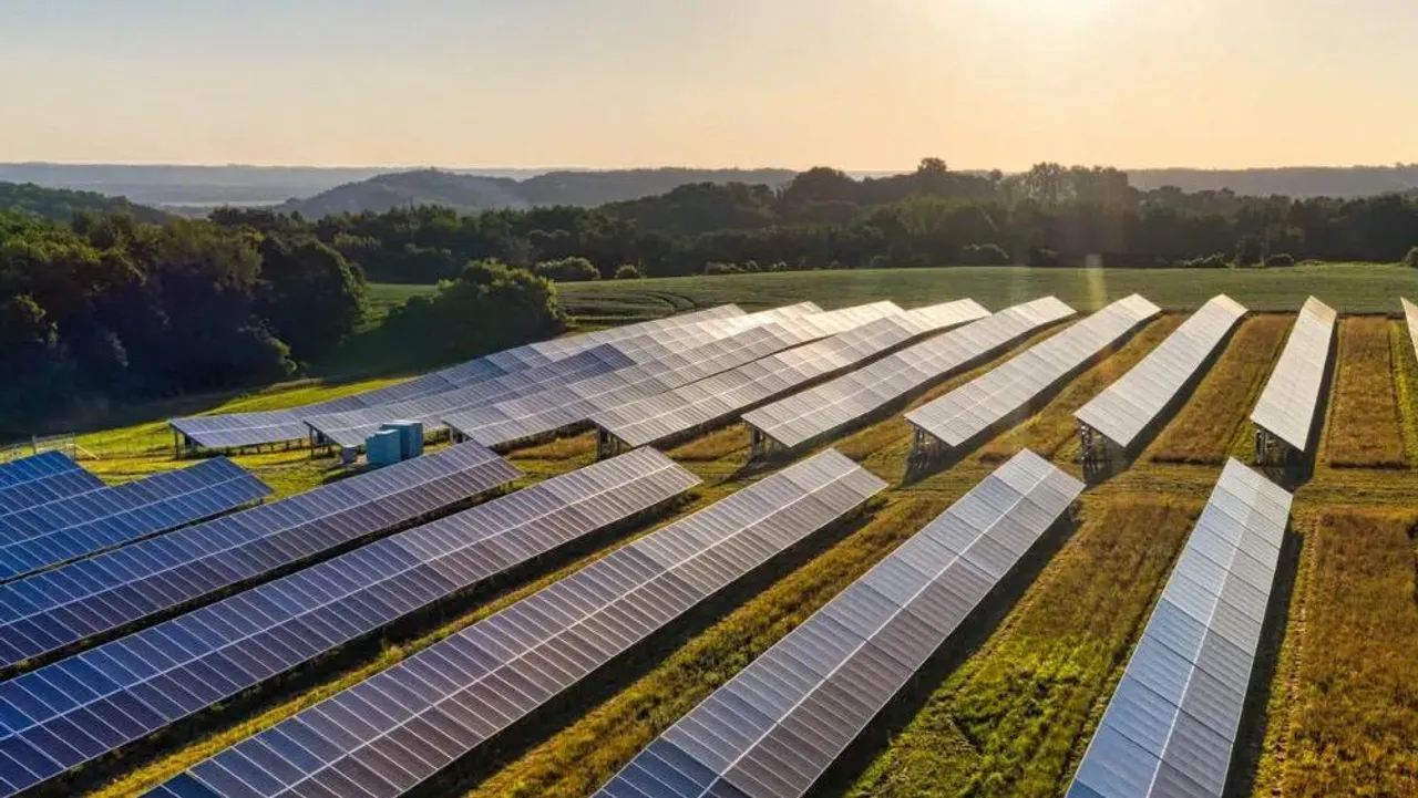 The broader 2.35 GW portfolio includes early-stage utility-scale and distributed solar assets across 14 US states. 