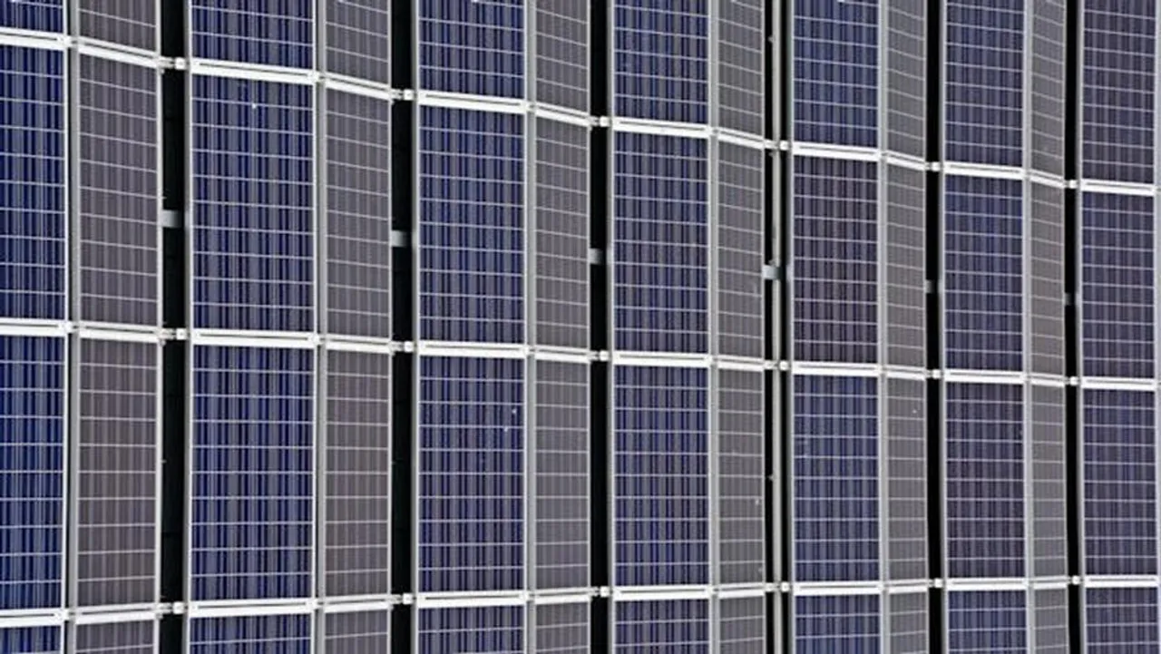 Juniper Green Energy has completed the Chapalgaon solar project 19 months ahead of its scheduled commercial operation date. 