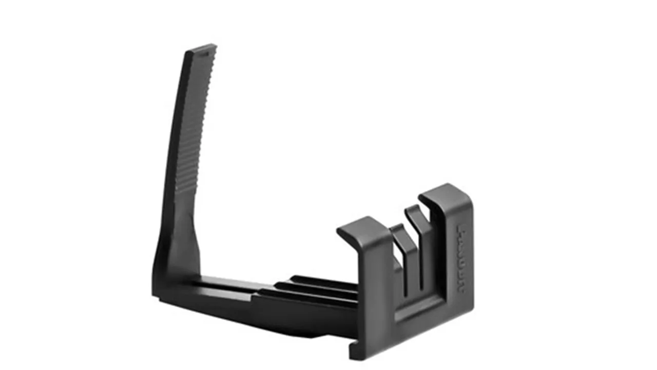 Panduit’s Solar Drain Clip had improved drainage performance during APAC field tests across high-humidity and monsoon-prone regions. 