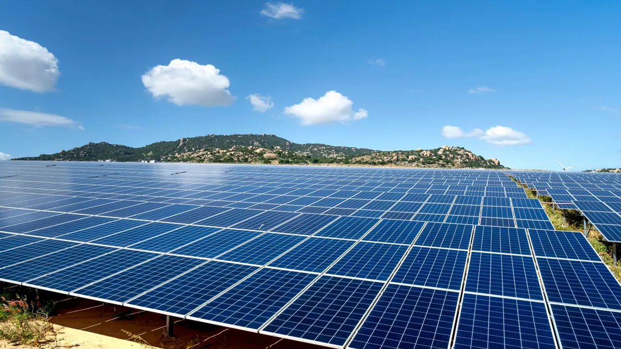 Box Canyon Solar has generated $47 million in local impact and secured $65 million for Arizona’s Land Trust. Image Credit/Source: Quang Nguyen Vinh/Pexels