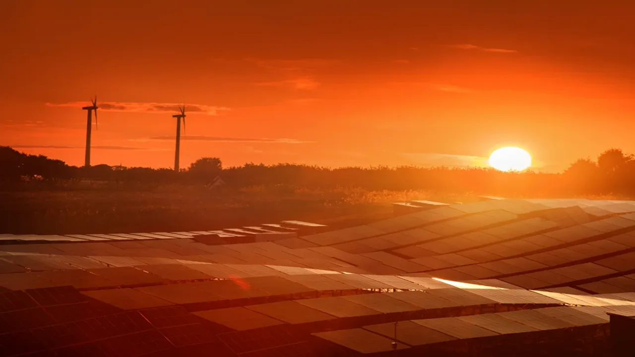 The projects were set to generate 1,158 GWh yearly and power 241,000 homes by early 2027.