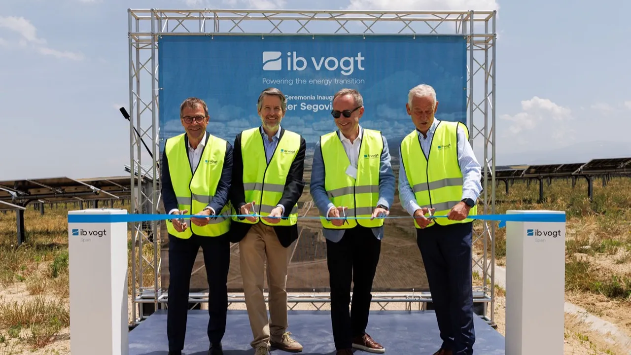 The project is generating 1,036.6 GWh annually, supplying electricity for 300,000 households and offsetting 480,000 tonnes of CO₂.