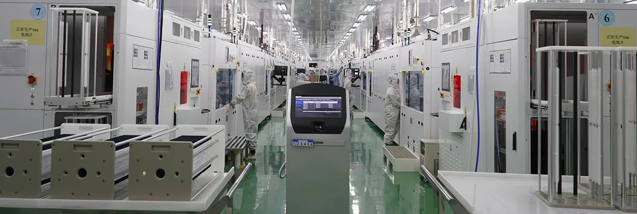 The facility manufactures monofacial and bifacial modules designed for residential, commercial, and utility-scale solar applications.