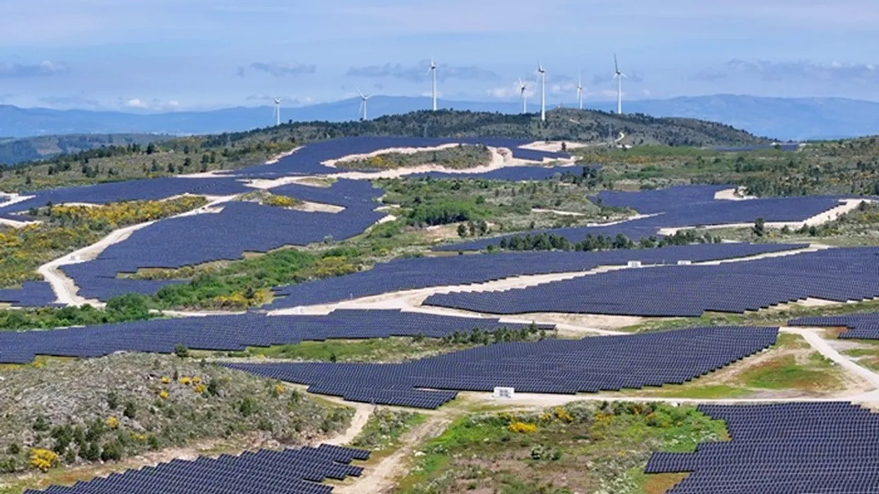 Sonnedix refinanced 1.04 GW of solar assets across Europe, consolidating 12 financings into two for capital efficiency.