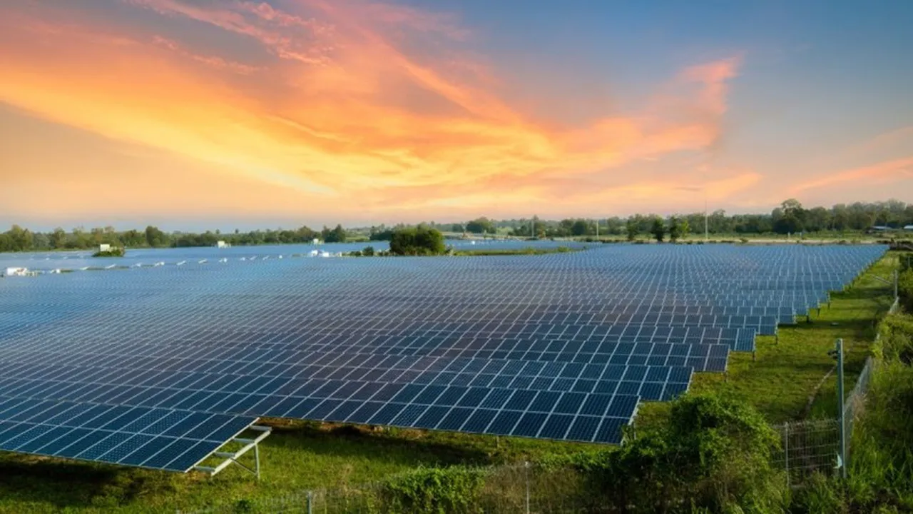 The hybrid system in Bhelani includes a 97.24 MWp solar array integrated with a 3.4 MW/6.8 MWh battery storage unit.
