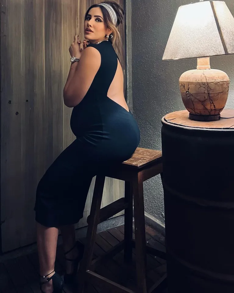 sonnalli sehgal pregnancy