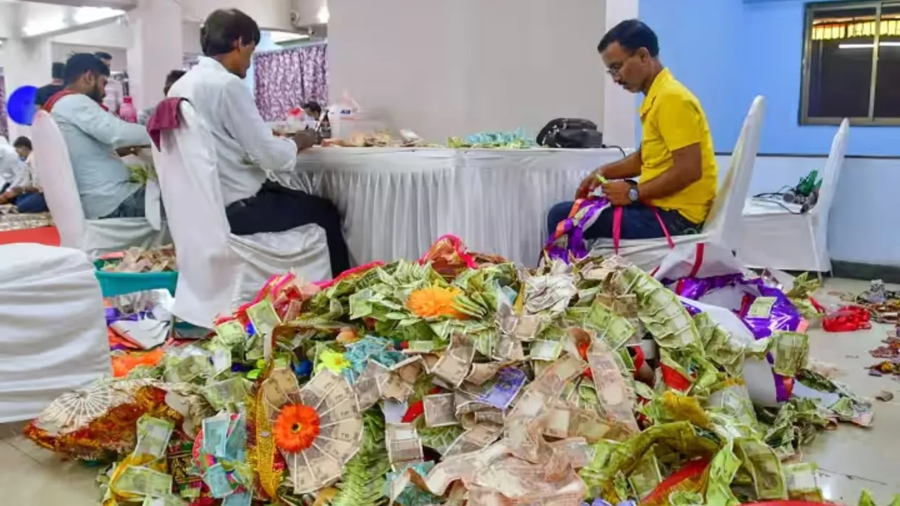 शराब वाले बयान पर बुरे फंसे पटवारी (15)