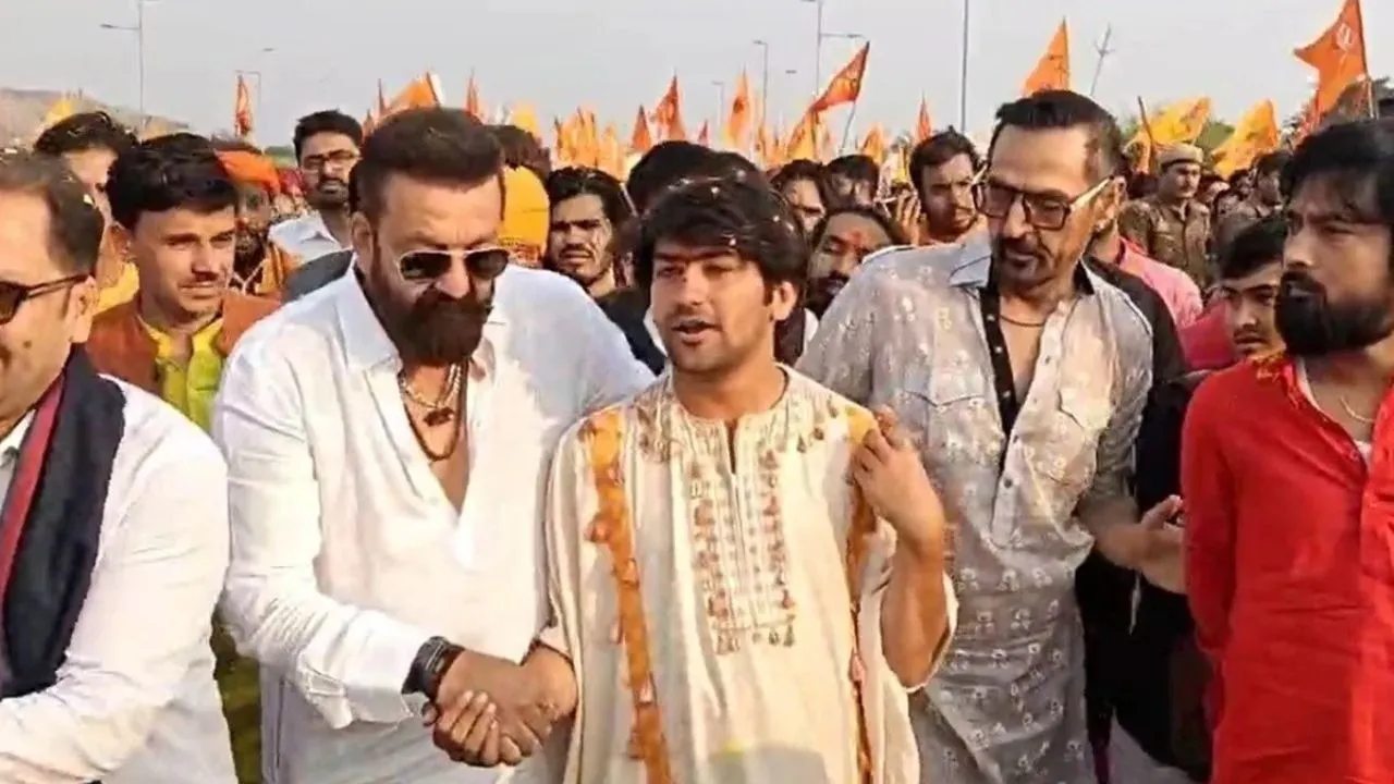 sanjay datt bagheswar dham yatra