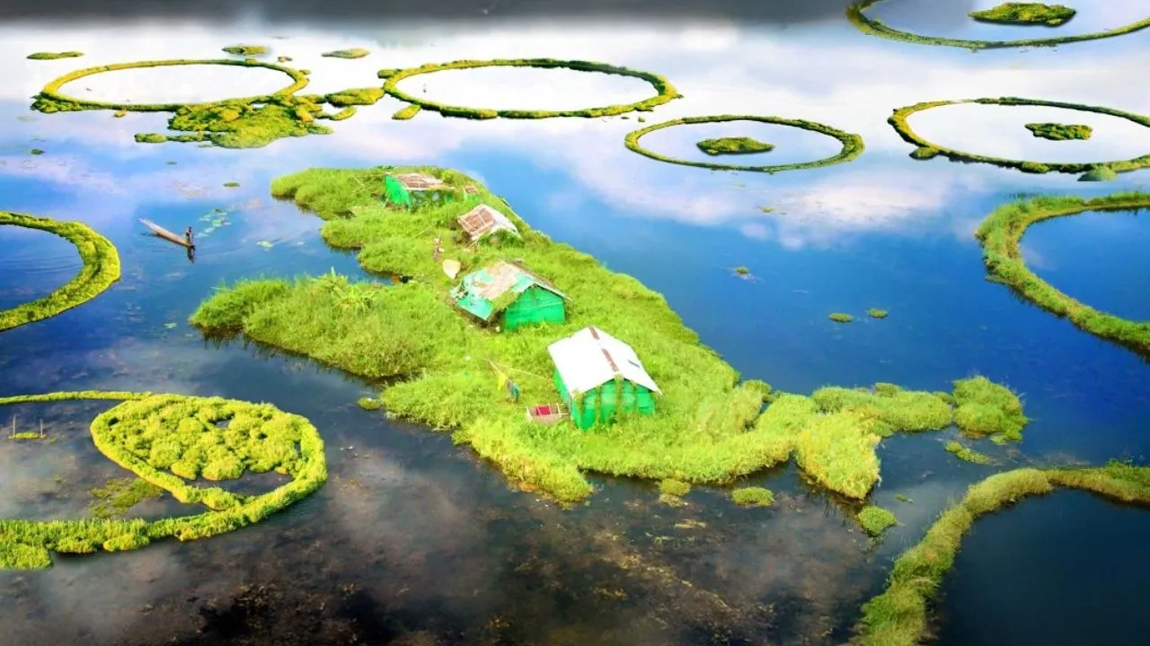 floating village in india