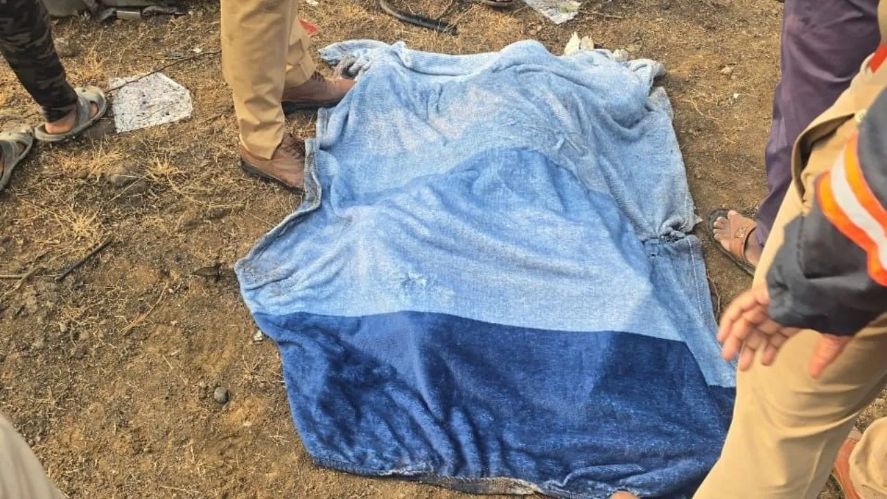 12 AJIT PAWAR DIES IN PLANE CRASH