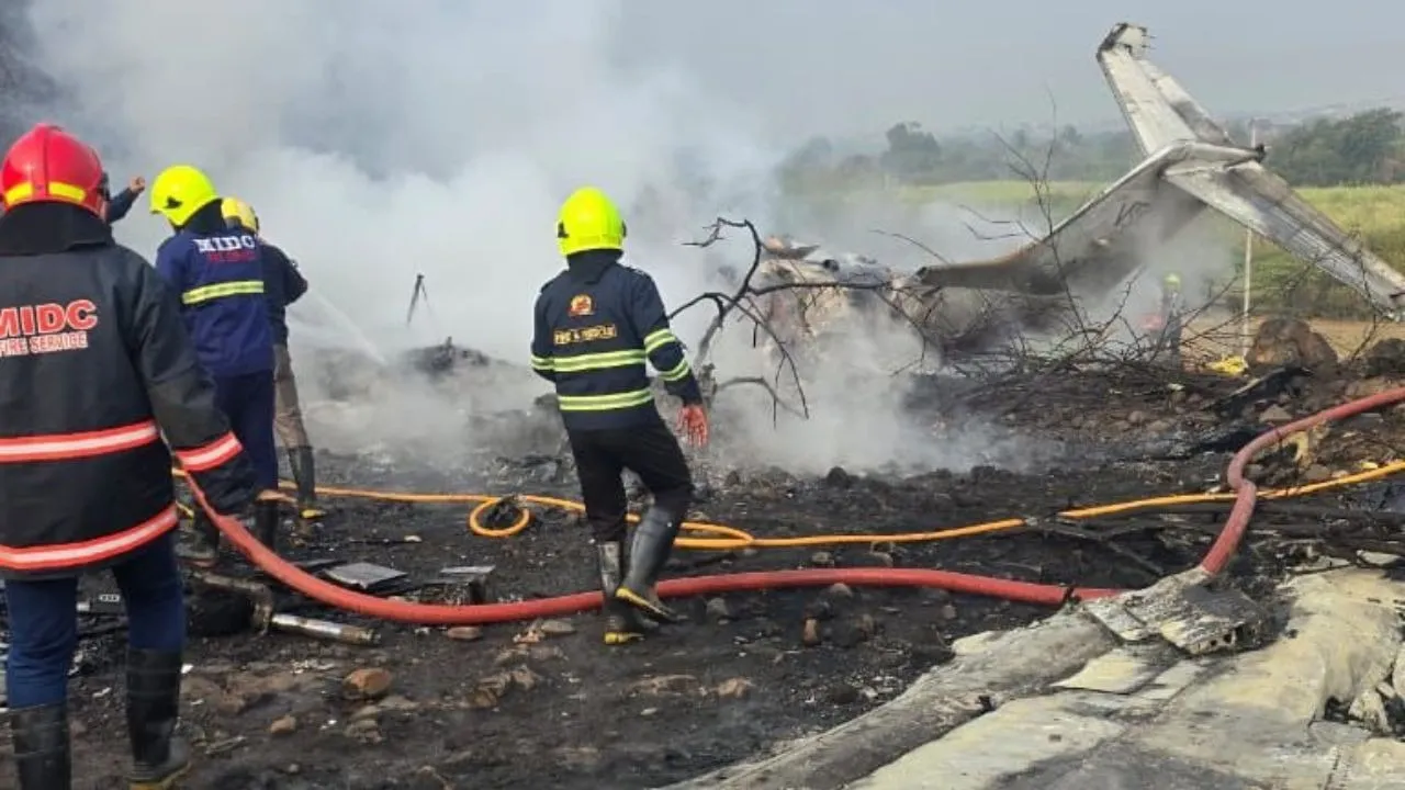 13 AJIT PAWAR DIES IN PLANE CRASH