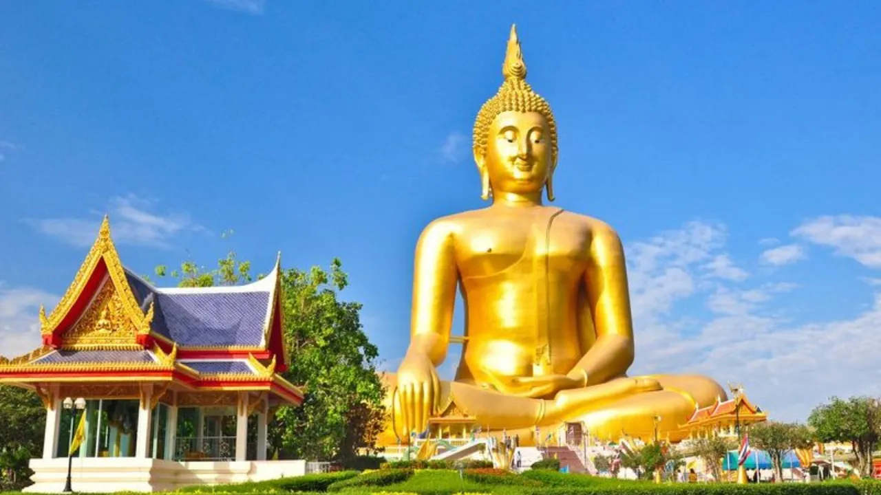 थाईलैंड के महान बुद्ध