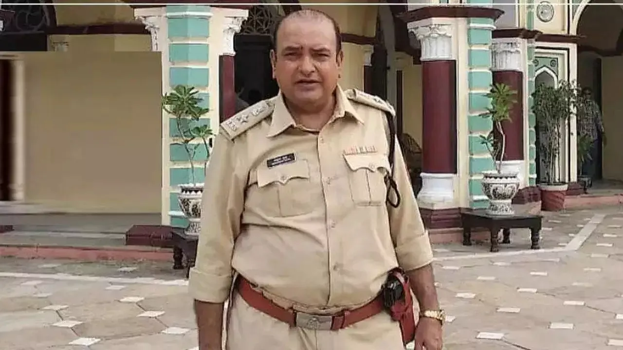 शाहनवाज प्रधान ( परशुराम गुप्ता )