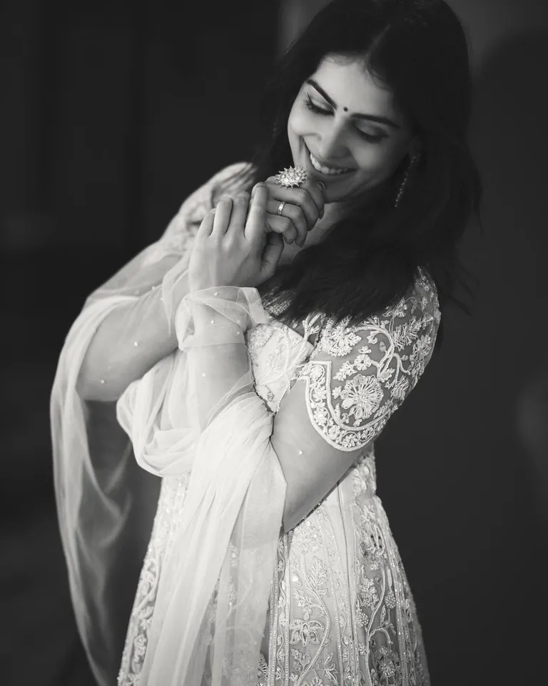 जेनेलिया देशमुख को आखिरी बार जियो सिनेमा पर रिलीज हुई ट्रायल पीरियड में देखा गया था। वह जल्द ही अब आमिर खान अभिनीत 'सितारे जमीन पर' में नजर आएंगी।
