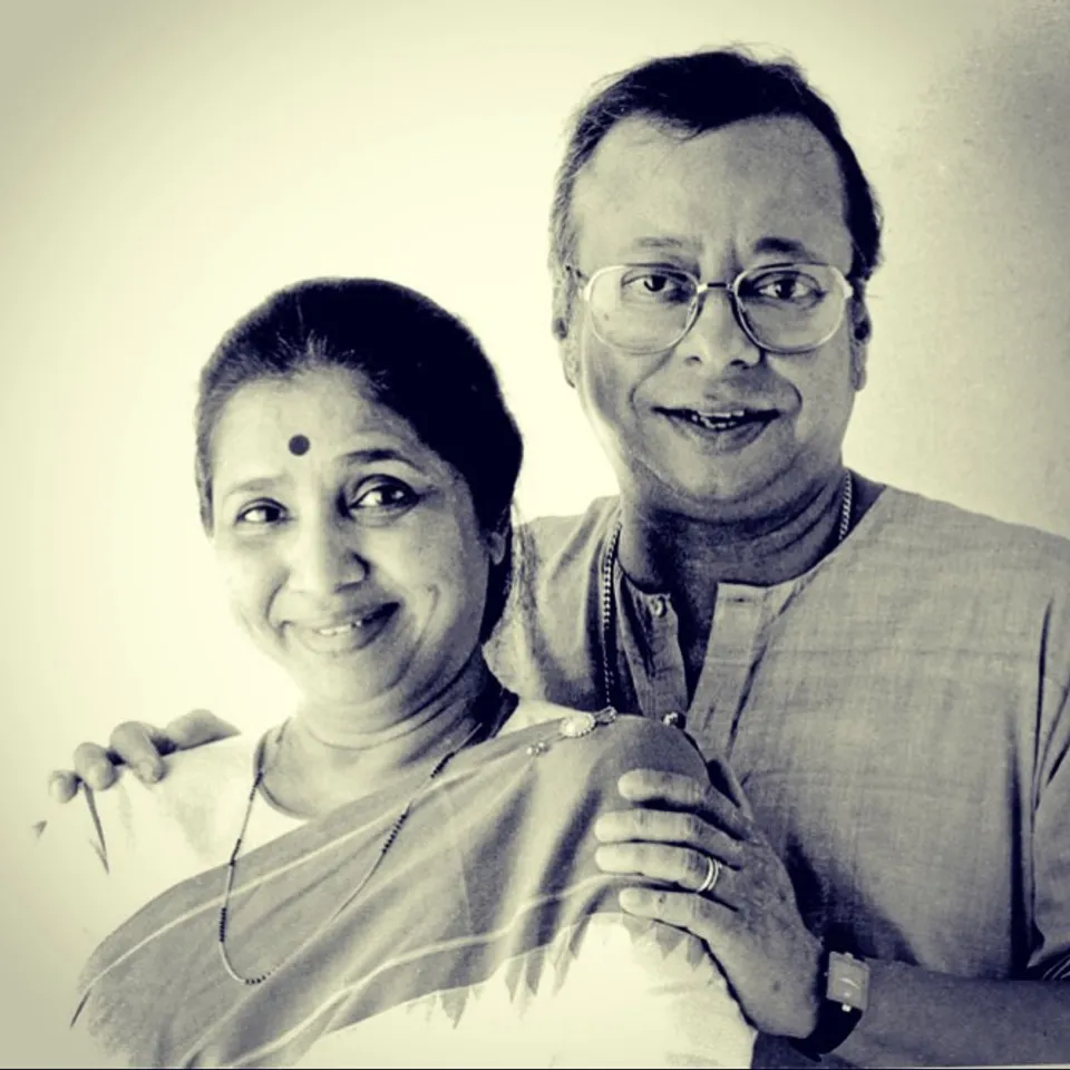 आर.डी. बर्मन अक्सर अपने पिता के साथ उनके स्टूडियो में जाते थे और यहीं पर बड़े काले चश्मे वाले इस दुबले-पतले कॉलेज के लड़के ने पहली बार आशा भोसले को देखा था। 