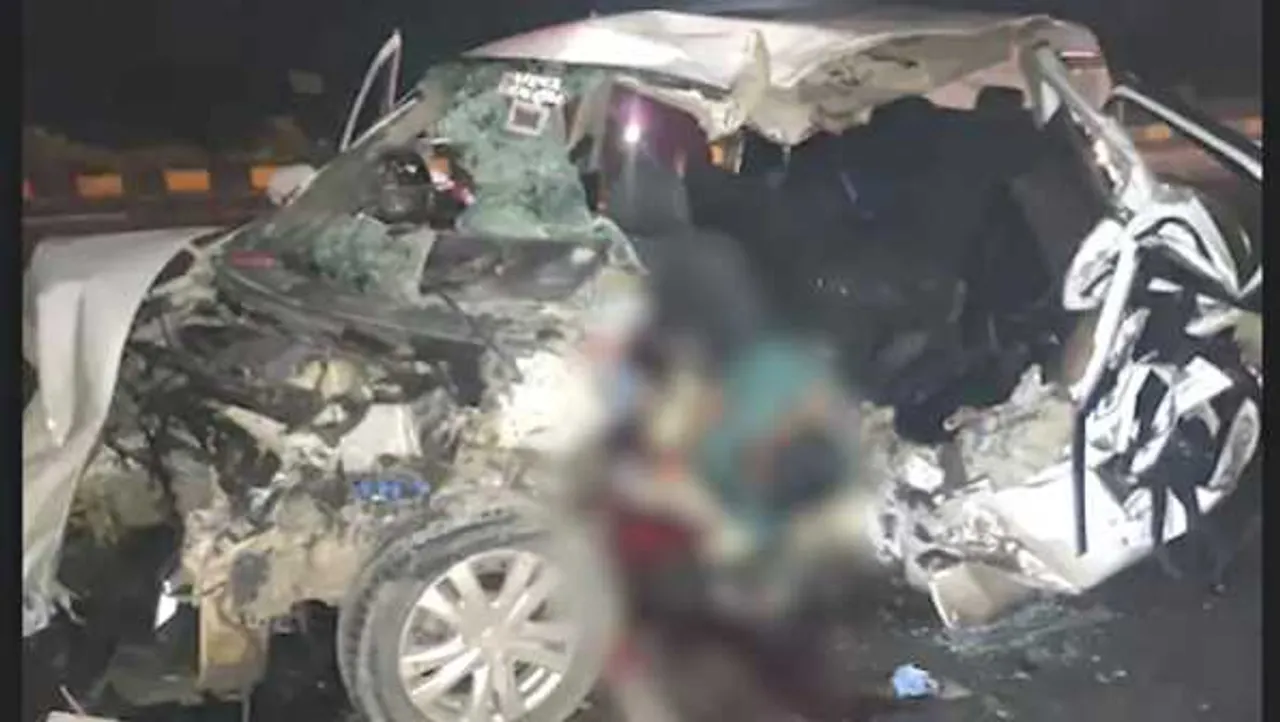 MP: खड़े ट्रक में घुसी कार, SI की मौके पर मौत, 3 जख्मी; 2 आरोपियों को अरेस्ट कर लौट रहे थे