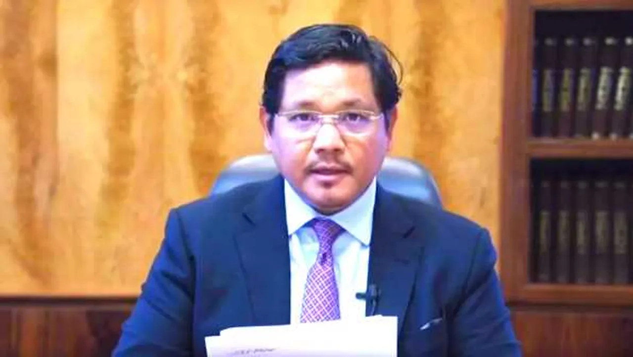 

मेघालय में हिंसा: मुख्यमंत्री आवास पर फेंके गए पेट्रोल बम, गृह मंत्री ने दिया इस्तीफा