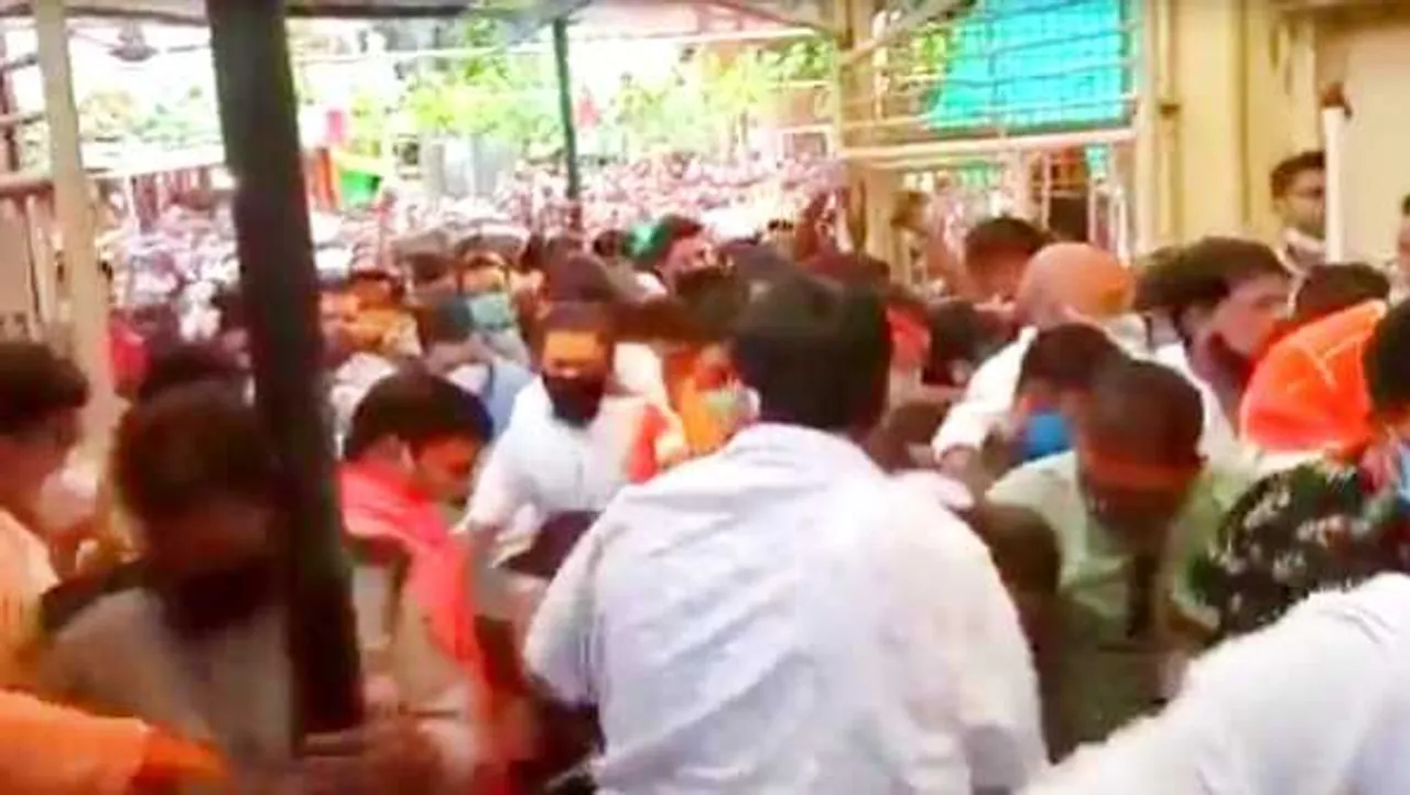 हादसा टला: महाकाल मंदिर में CM समेत कई VIP दर्शन करने पहुंचे, भगदड़ में लोग जख्मी