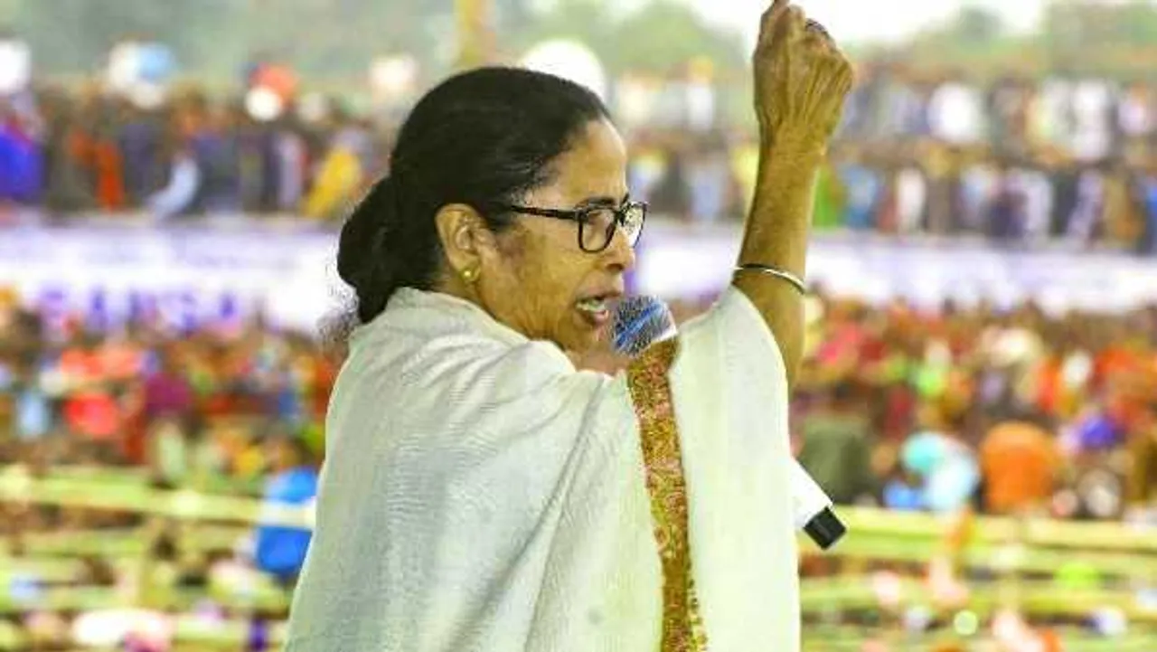 पेगासस केस: ममता जांच कराएंगी, आयोग गठित; ऐसा करने वाली पहली CM
