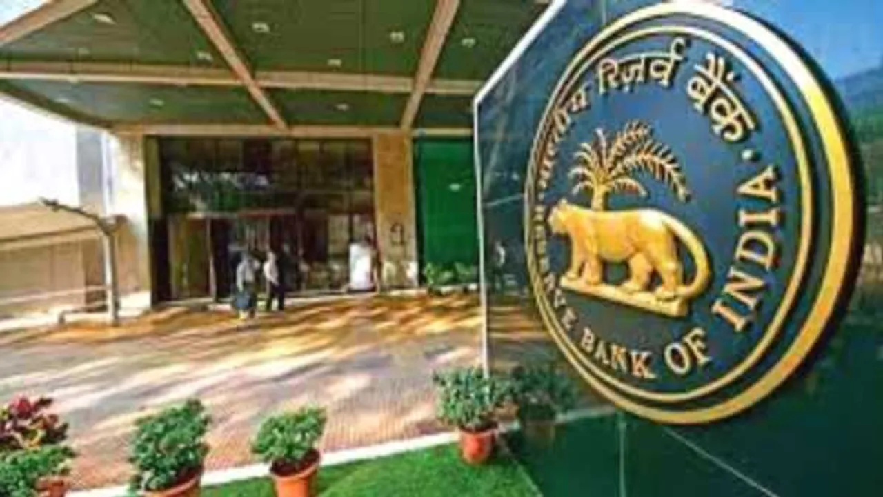RBI का बड़ा फैसला: ATM से पैसे खत्म होने पर बैंकों को देना होगा पैसा 