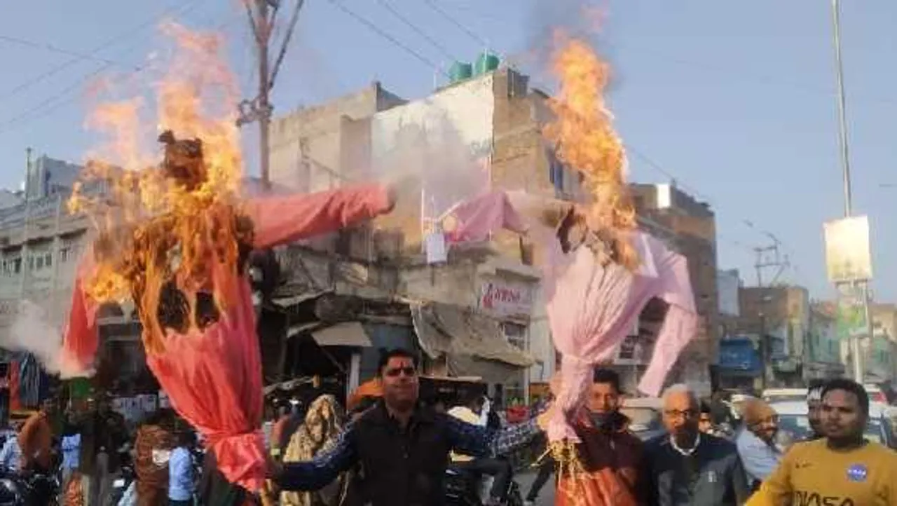 OBC की तपिश: धार, भिंड, खंडवा में कांग्रेस नेताओं के फूंके पुतले, इन जिलों में BJP के खिलाफ