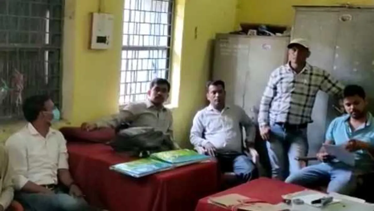 कार्रवाई: मंदसौर में CMO 5 हजार तो सागर में स्कूल क्लर्क 3 हजार की घूस लेते धराया
