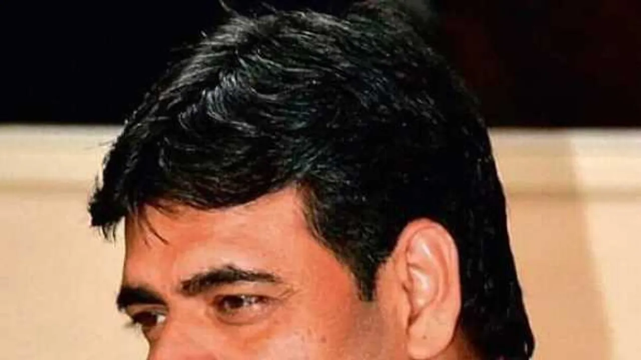 

खेलों में महिलाओं का तंग होता लिबास: प्रतिभा के मैदान पर ‘आकर्षक उघाड़ेपन’ का फैशनपरस्त ‘खेल'..!